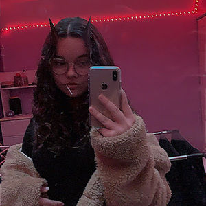 Meet your Posher, Laurie